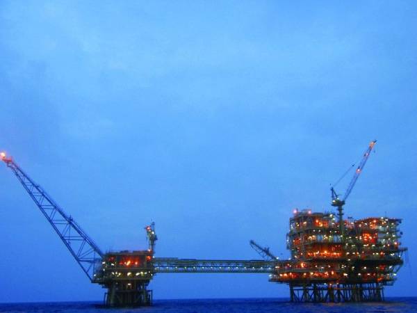 海面漂浮平臺的主要功能和用途是什么？