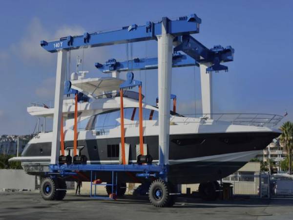 游艇吊的設(shè)計和制造：游艇吊的設(shè)計和制造有哪些特殊要求？